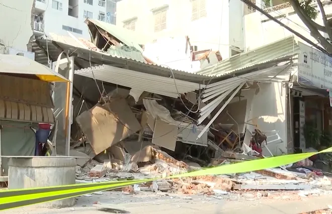 Đ&agrave; Nẵng: Thi c&ocirc;ng giải ph&oacute;ng mặt bằng l&agrave;m sập nh&agrave; d&acirc;n- Ảnh 4.