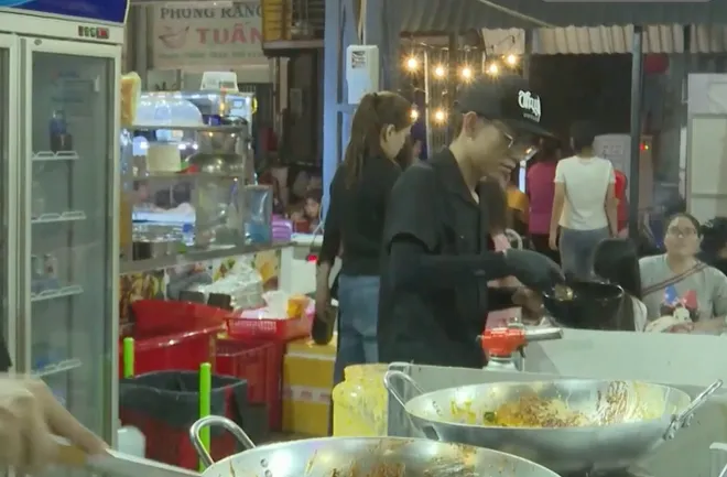 Phố Ẩm thực Di&ecirc;n Hồng - Điểm nhấn mới của kinh tế đ&ecirc;m phố n&uacute;i Gia Lai- Ảnh 6.