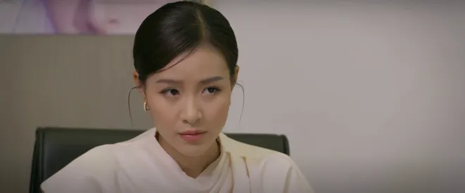 Lời hứa đầu ti&ecirc;n - Tập 3: Sự nghiệp của Vi Minh khởi sắc nhờ drama hẹn h&ograve; với thiếu gia - Ảnh 9.