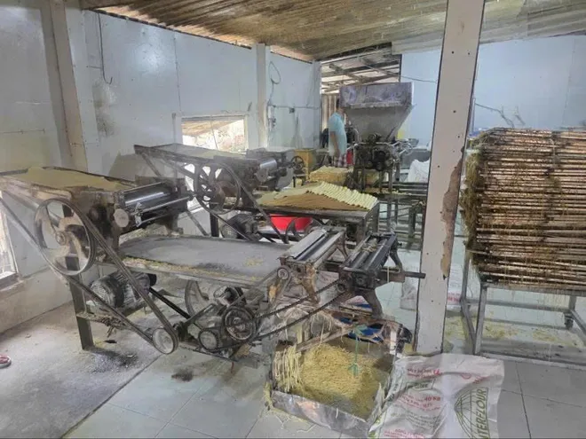 TP Hồ Ch&iacute; Minh: 2.800 tấn m&igrave; tươi pha h&agrave;n the đ&atilde; b&aacute;n đi đ&acirc;u? - Ảnh 2.