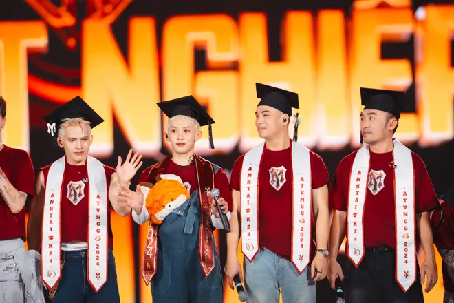 Gai Home Concert: 50.000 kh&aacute;n giả c&ugrave;ng c&aacute;c Anh T&agrave;i đi qua một &ldquo;lễ tốt nghiệp&rdquo; đầy cảm x&uacute;c - Ảnh 15.