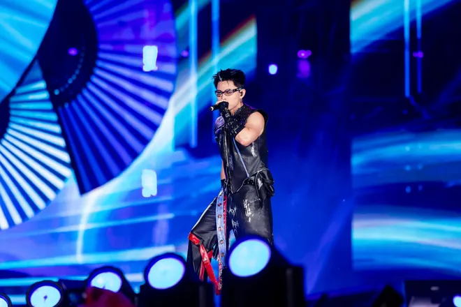 Gai Home Concert: 50.000 kh&aacute;n giả c&ugrave;ng c&aacute;c Anh T&agrave;i đi qua một &ldquo;lễ tốt nghiệp&rdquo; đầy cảm x&uacute;c - Ảnh 6.