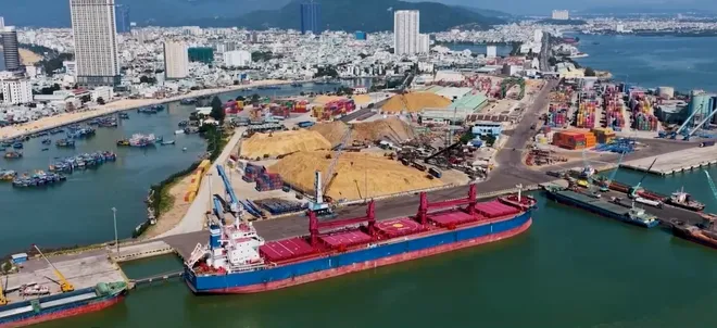 Cao tốc mới mở ra kh&ocirc;ng gian ph&aacute;t triển mới- Ảnh 6.
