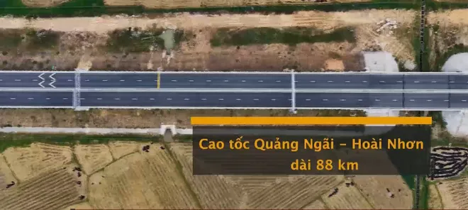 Cao tốc mới mở ra kh&ocirc;ng gian ph&aacute;t triển mới- Ảnh 3.