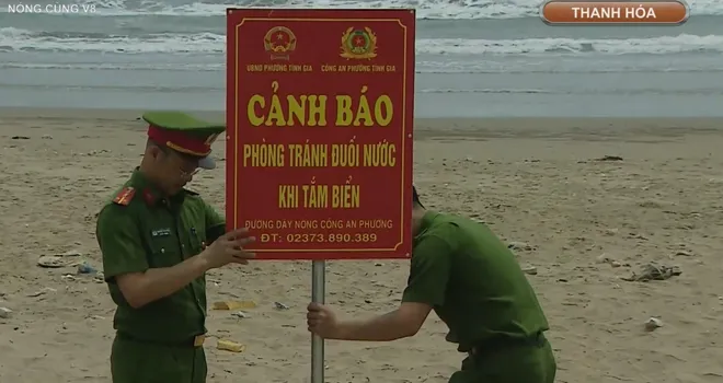Thanh Ho&aacute;: Đảm bảo an to&agrave;n tắm biển m&ugrave;a du lịch- Ảnh 3.