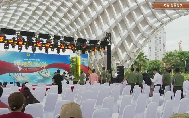 Bộ C&ocirc;ng an kiểm tra c&ocirc;ng t&aacute;c chuẩn bị Gala "Tổ quốc b&igrave;nh y&ecirc;n"- Ảnh 3.