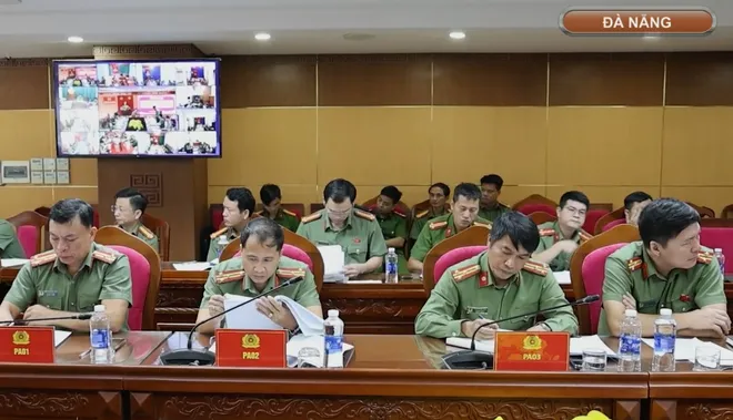 C&ocirc;ng an Đ&agrave; Nẵng đồng bộ giải ph&aacute;p, hướng tới danh hiệu Anh h&ugrave;ng Lực lượng Vũ trang Nh&acirc;n d&acirc;n- Ảnh 6.