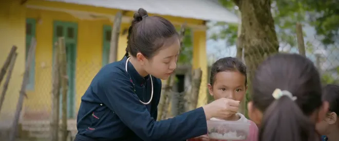 Trai bản b&oacute;c mẽ Hoa hậu v&igrave; cộng đồng l&agrave;m content "c&acirc;u k&eacute;o sự thương hại"- Ảnh 5.