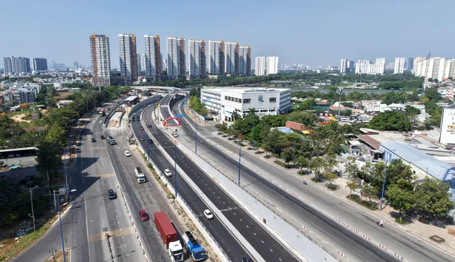 Th&ocirc;ng xe nh&aacute;nh cầu N3 tại c&ocirc;ng tr&igrave;nh n&uacute;t giao lớn nhất TP Hồ Ch&iacute; Minh- Ảnh 1.