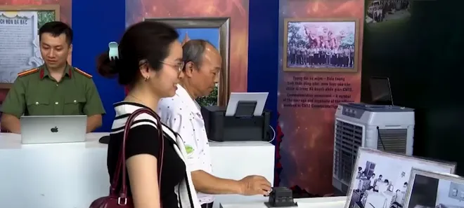 Hiện đại h&oacute;a lực lượng an ninh: Dấu ấn từ kh&ocirc;ng gian triển l&atilde;m &ldquo;Tổ quốc b&igrave;nh y&ecirc;n&rdquo;- Ảnh 4.