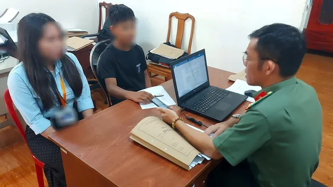 Tạo ảnh nhạy cảm giả từ AI: Nguy cơ trong học đường - Ảnh 4.