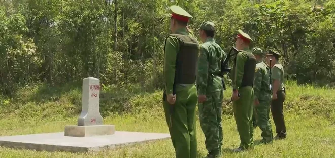 Tăng cường phối hợp bảo vệ an ninh bi&ecirc;n giới từ sớm, từ xa- Ảnh 5.