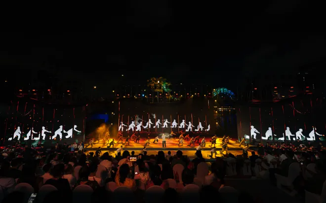 Gala "Tổ quốc b&igrave;nh y&ecirc;n" - Đ&ecirc;m nghệ thuật m&atilde;n nh&atilde;n thu h&uacute;t h&agrave;ng ng&agrave;n kh&aacute;n giả - Ảnh 20.