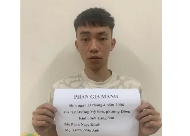 Lạng Sơn: Khởi tố 3 thanh thiếu ni&ecirc;n đ&aacute;nh người tại c&ocirc;ng vi&ecirc;n Chi Lăng- Ảnh 2.