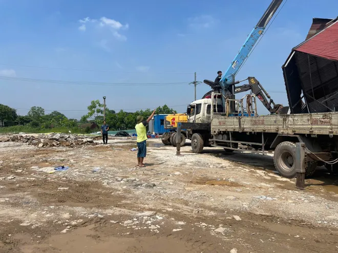 X&atilde; Sơn Đồng, TP H&agrave; Nội cưỡng chế 12 c&ocirc;ng tr&igrave;nh vi phạm đất n&ocirc;ng nghiệp - Ảnh 8.