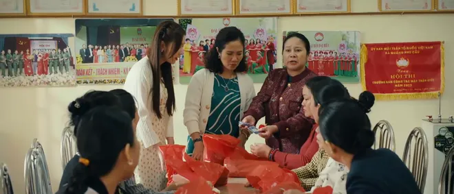 Ngược đường ngược nắng - Tập 23: Mai bị b&ecirc;u riếu ăn cắp 5 c&acirc;y bạc của b&agrave; M&atilde;o - Ảnh 5.