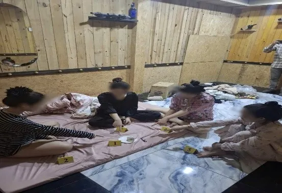 Cảnh báo ma túy len lỏi vào nhà trọ, khu dân cư- Ảnh 4. Cảnh báo ma túy len lỏi vào nhà trọ, khu dân cư- Ảnh 4.