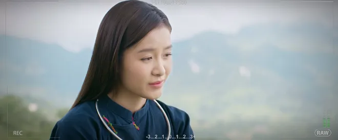 Lời hứa đầu ti&ecirc;n - Tập 7: Vi Minh cuối c&ugrave;ng cũng c&oacute; video triệu view - Ảnh 11.