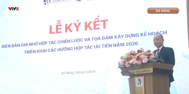 Lễ ký kết biên bản ghi nhớ hợp tác giữa 3 đại học quốc tế của 3 vùng Bắc - Trung – Nam- Ảnh 3. Lễ ký kết biên bản ghi nhớ hợp tác giữa 3 đại học quốc tế của 3 vùng Bắc - Trung – Nam- Ảnh 3.