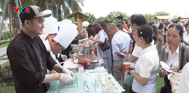Khi ẩm thực trở th&agrave;nh cầu nối văn h&oacute;a- Ảnh 5.