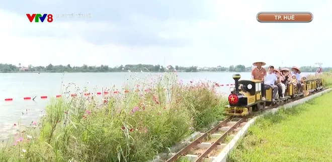 Li&ecirc;n kết, ph&aacute;t triển n&ocirc;ng sản gắn với cảnh quan, du lịch- Ảnh 4.