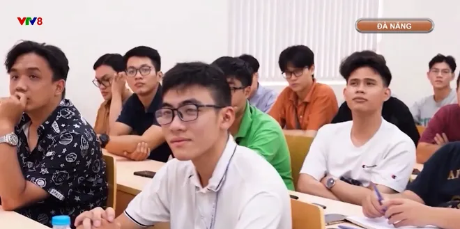 Lễ ký kết biên bản ghi nhớ hợp tác giữa 3 đại học quốc tế của 3 vùng Bắc - Trung – Nam- Ảnh 10. Lễ ký kết biên bản ghi nhớ hợp tác giữa 3 đại học quốc tế của 3 vùng Bắc - Trung – Nam- Ảnh 10.