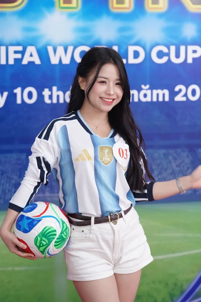 Những h&igrave;nh ảnh "ch&aacute;y v&agrave; n&oacute;ng" tại buổi casting N&oacute;ng c&ugrave;ng FIFA World Cup 2026&trade; - Ảnh 13.
