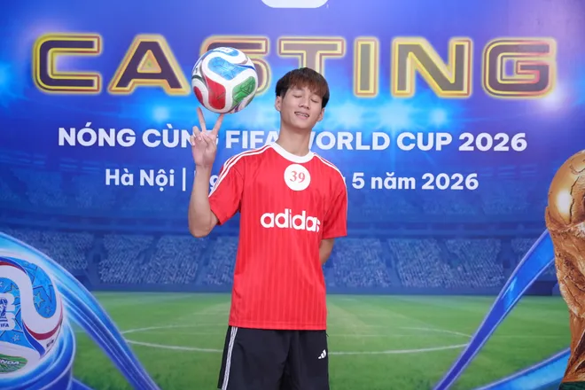 Những h&igrave;nh ảnh "ch&aacute;y v&agrave; n&oacute;ng" tại buổi casting N&oacute;ng c&ugrave;ng FIFA World Cup 2026&trade; - Ảnh 20.