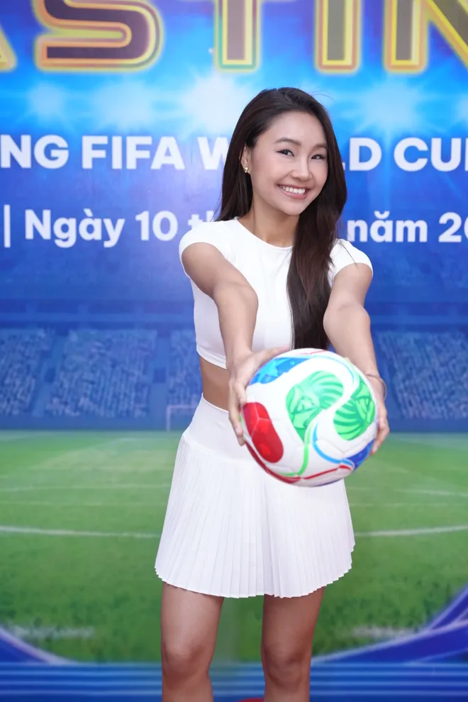 Những h&igrave;nh ảnh "ch&aacute;y v&agrave; n&oacute;ng" tại buổi casting N&oacute;ng c&ugrave;ng FIFA World Cup 2026&trade; - Ảnh 25.