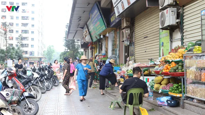 Hà Nội: Sau giải tỏa chợ tạm HH Linh Đàm, khoảng trống dân sinh vẫn hiện hữu - Ảnh 11.