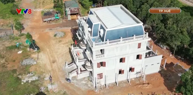Công trình trái phép tiếp tục xây dựng hạng mục mới- Ảnh 2. Công trình trái phép tiếp tục xây dựng hạng mục mới- Ảnh 2.