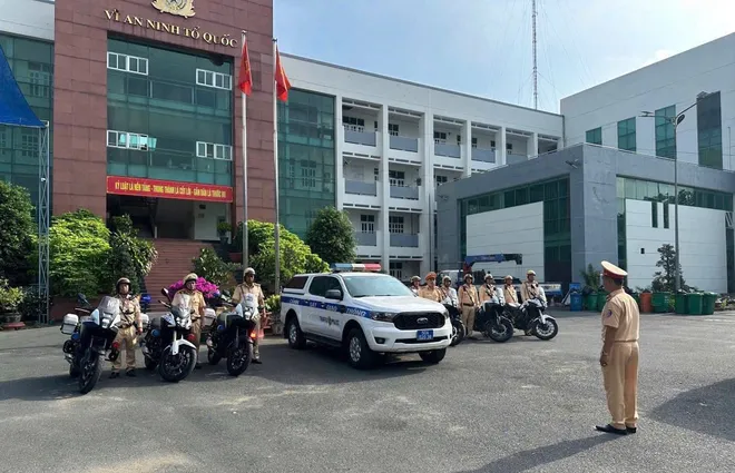 TP Hồ Ch&iacute; Minh ra qu&acirc;n 45 ng&agrave;y cao điểm an to&agrave;n giao th&ocirc;ng- Ảnh 1.
