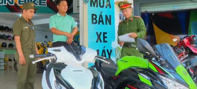 Siết chặt hoạt động cho thuê xe với du khách nước ngoài tại Khánh Hoà- Ảnh 6. Siết chặt hoạt động cho thuê xe với du khách nước ngoài tại Khánh Hoà- Ảnh 6.