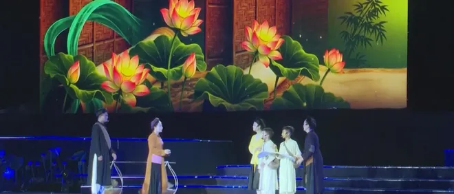 Khai mạc Lễ hội Làng Sen, công bố Quyết định công nhận Khu Du lịch Quốc gia Kim Liên- Ảnh 2. Khai mạc Lễ hội Làng Sen, công bố Quyết định công nhận Khu Du lịch Quốc gia Kim Liên- Ảnh 2.