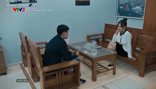Dưới &ocirc; cửa s&aacute;ng đ&egrave;n - Tập 2: T&agrave;i v&agrave; Sinh hợp sức lật tẩy &ocirc;ng Cơ lươn lẹo - Ảnh 26.