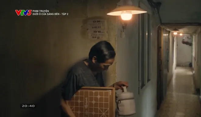 Dưới &ocirc; cửa s&aacute;ng đ&egrave;n - Tập 2: T&agrave;i v&agrave; Sinh hợp sức lật tẩy &ocirc;ng Cơ lươn lẹo - Ảnh 30.