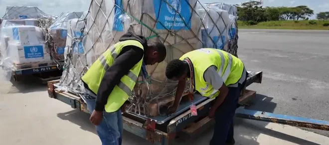 Cộng đồng quốc tế khẩn trương chống dịch Ebola- Ảnh 8. Cộng đồng quốc tế khẩn trương chống dịch Ebola- Ảnh 8.