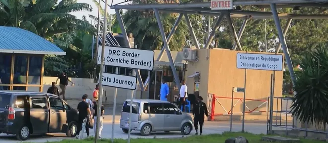 Cộng đồng quốc tế khẩn trương chống dịch Ebola- Ảnh 1. Cộng đồng quốc tế khẩn trương chống dịch Ebola- Ảnh 1.