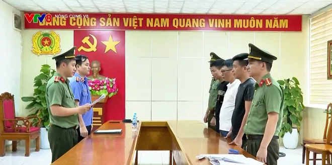 Hà Tĩnh triệt phá nhóm buôn bán vận chuyển vũ khí quân dụng trái phép- Ảnh 1. Hà Tĩnh triệt phá nhóm buôn bán vận chuyển vũ khí quân dụng trái phép- Ảnh 1.