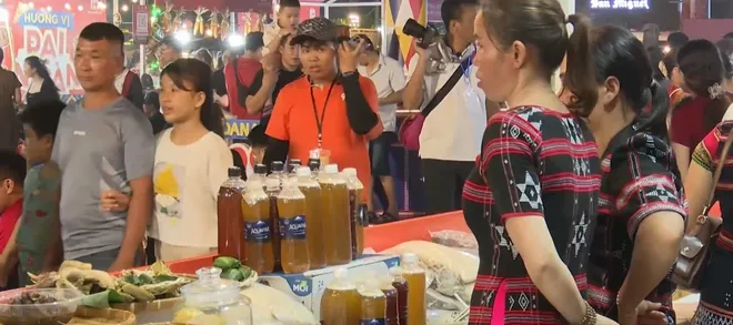 Đà Nẵng tiên phong số hóa du lịch ẩm thực- Ảnh 4. Đà Nẵng tiên phong số hóa du lịch ẩm thực- Ảnh 4.