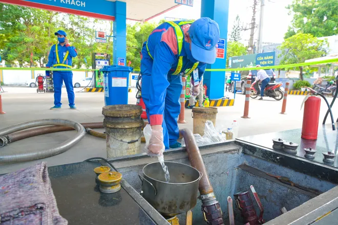Xăng sinh học E10 tại Việt Nam được phối trộn và kiểm định như thế nào? - Ảnh 3.