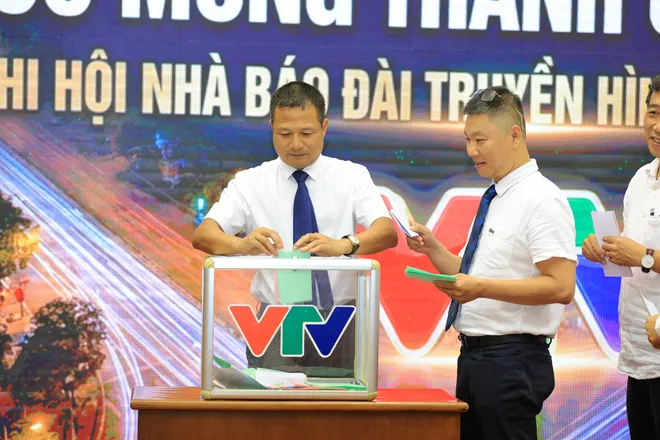 Đại hội đại biểu Li&ecirc;n chi hội nh&agrave; b&aacute;o Đ&agrave;i THVN lần thứ VIII: Bản lĩnh, s&aacute;ng tạo v&agrave; tr&aacute;ch nhiệm - Ảnh 16.