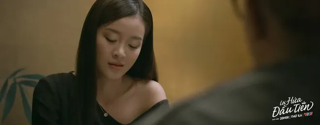 Lời hứa đầu tiên - Tập 14: Vi Minh bị chỉ trích lừa đảo dân bản, các mối quan hệ đồng loạt sụp đổ - Ảnh 1.