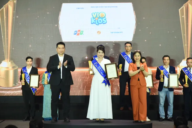 Khẳng định vai tr&ograve; ti&ecirc;n phong trong th&uacute;c đẩy chuyển đổi AI  - Ảnh 2.