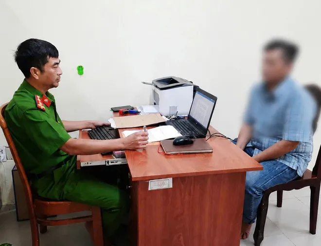 Cảnh báo bẫy "tín dụng đen" trong khu công nghiệp - Ảnh 2.