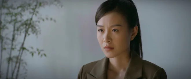 Lời hứa đầu tiên - Tập 16: Livestream tố cáo, Vi Minh đi từ sai lầm này đến sai lầm khác - Ảnh 3.