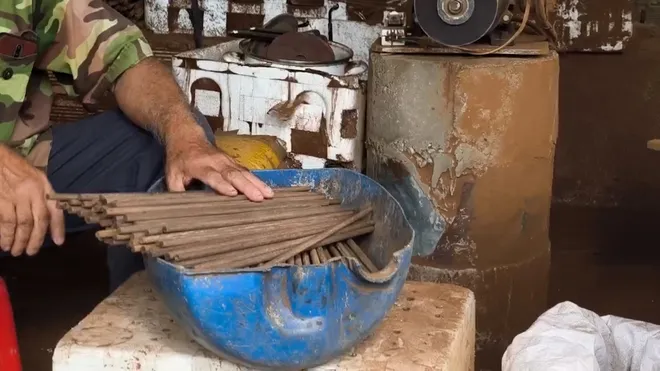 Đũa buông Suối Kiết, Lâm Đồng và hành trình gìn giữ nghề xưa- Ảnh 4. Đũa buông Suối Kiết, Lâm Đồng và hành trình gìn giữ nghề xưa- Ảnh 4.
