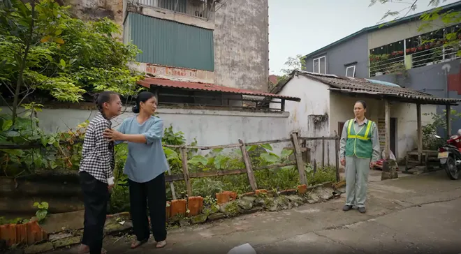 Phía bên kia thành phố - Tập 7: Cương uất nghẹn vì gia đình bị khinh rẻ - Ảnh 15.