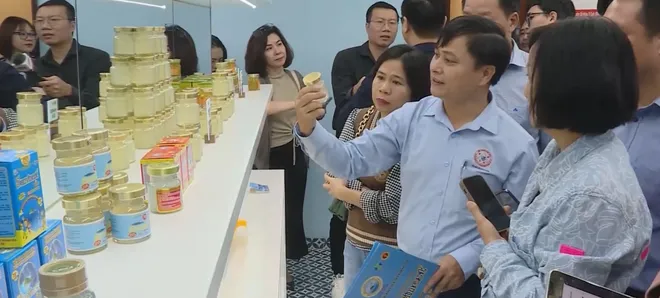 Ngăn chặn mua bán sản phẩm yến sào giả- Ảnh 8. Ngăn chặn mua bán sản phẩm yến sào giả- Ảnh 8.