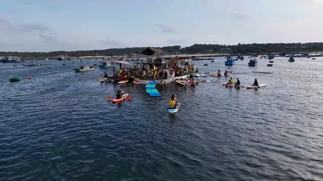 V&eacute; m&aacute;y bay, v&eacute; t&agrave;u đồng loạt giảm gi&aacute;: Cơ hội lớn để th&uacute;c đẩy du lịch h&egrave; 2026- Ảnh 6.